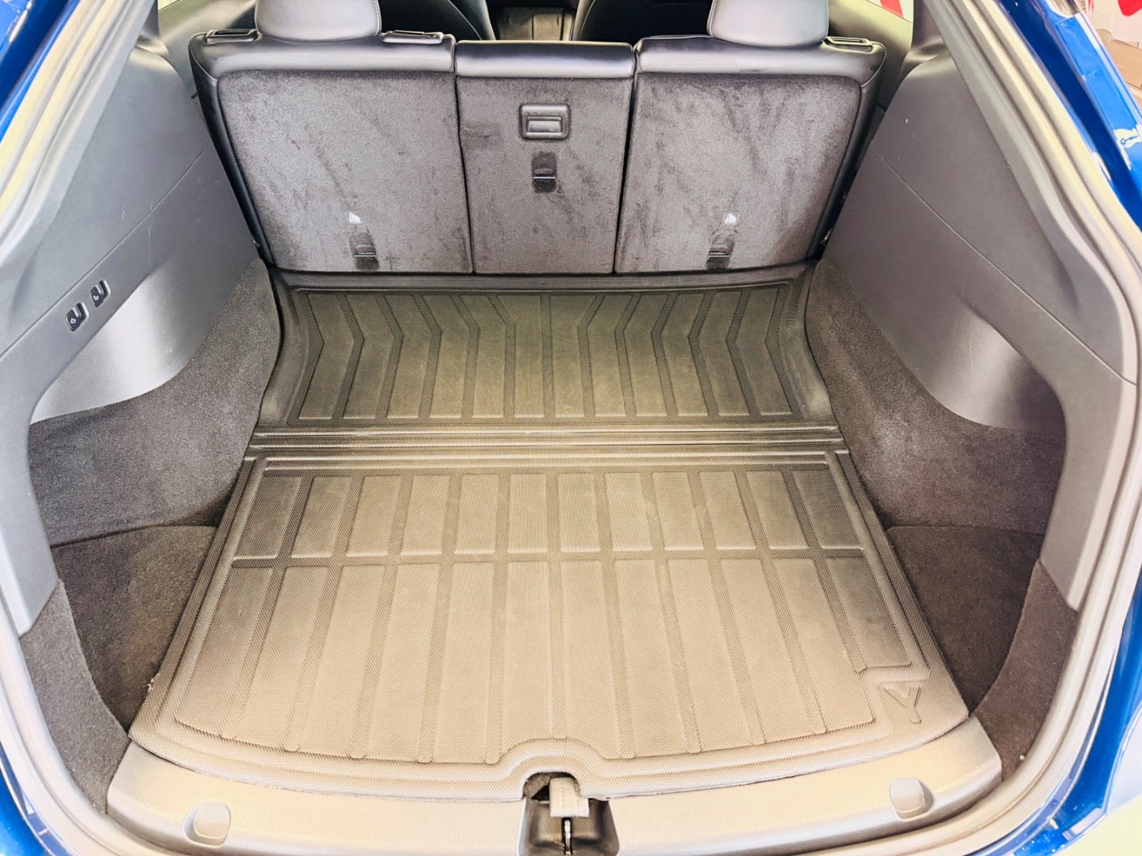 Tesla Model Y til salg hos Nabilli