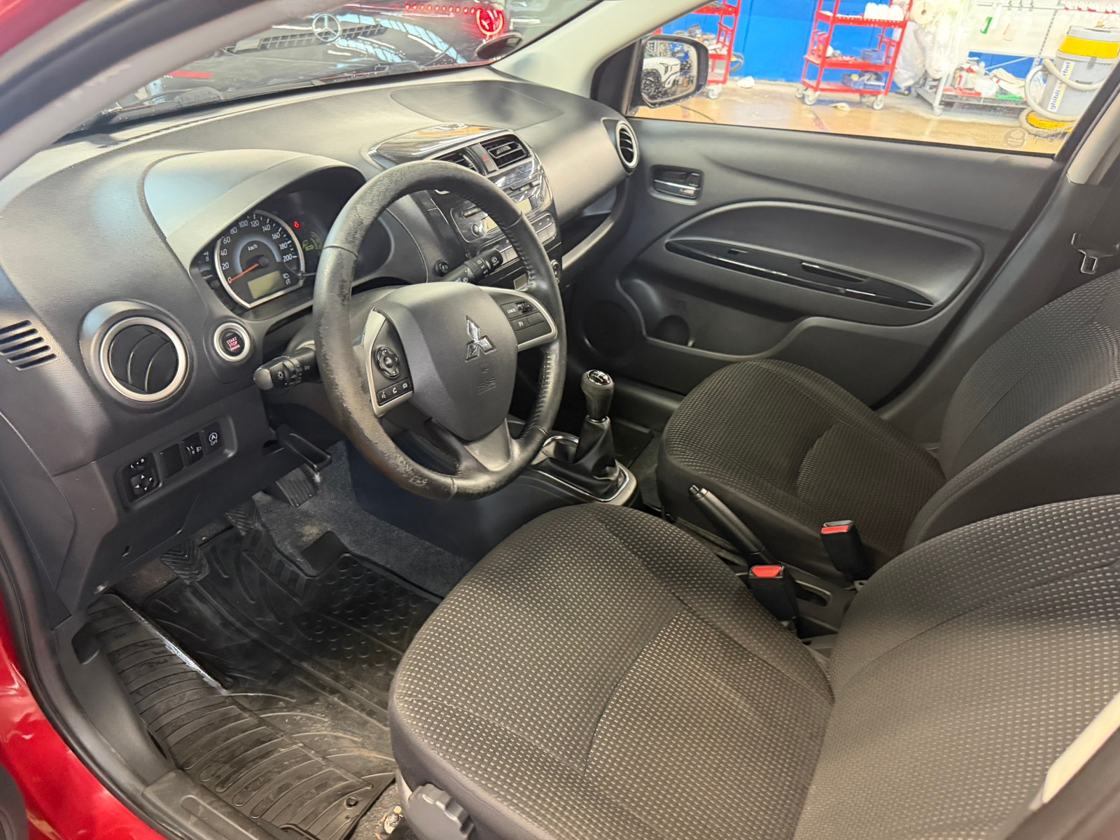 Mitsubishi Space Star til salg hos Nabilli