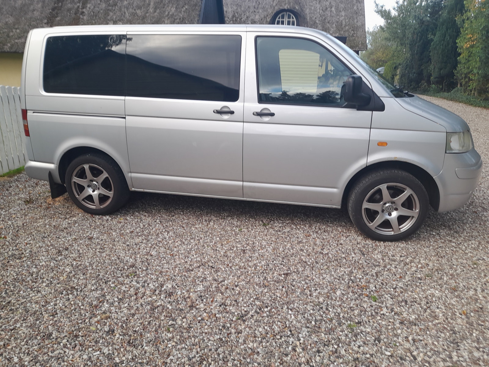 VW Transporter til salg hos Nabilli