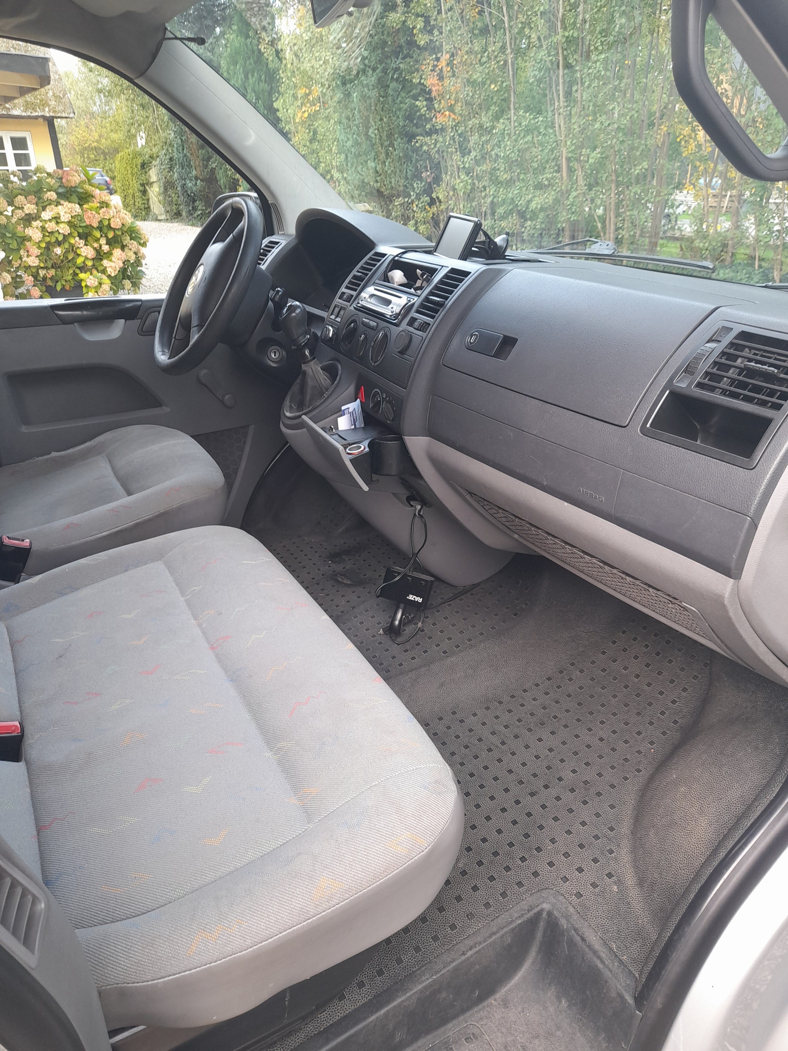 VW Transporter til salg hos Nabilli