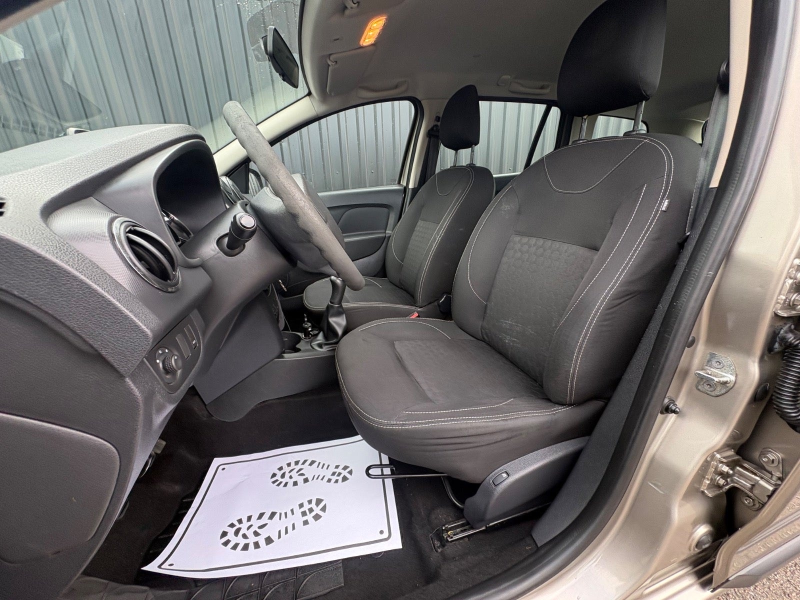 Dacia Logan til salg hos Nabilli