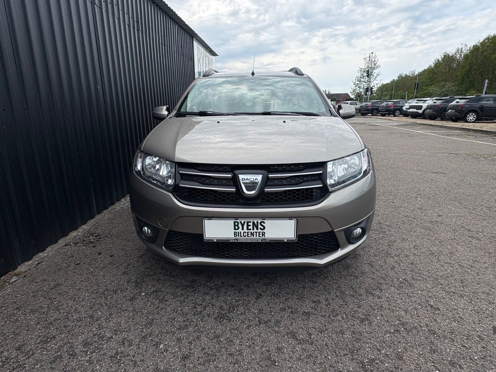 Dacia Logan til salg hos Nabilli