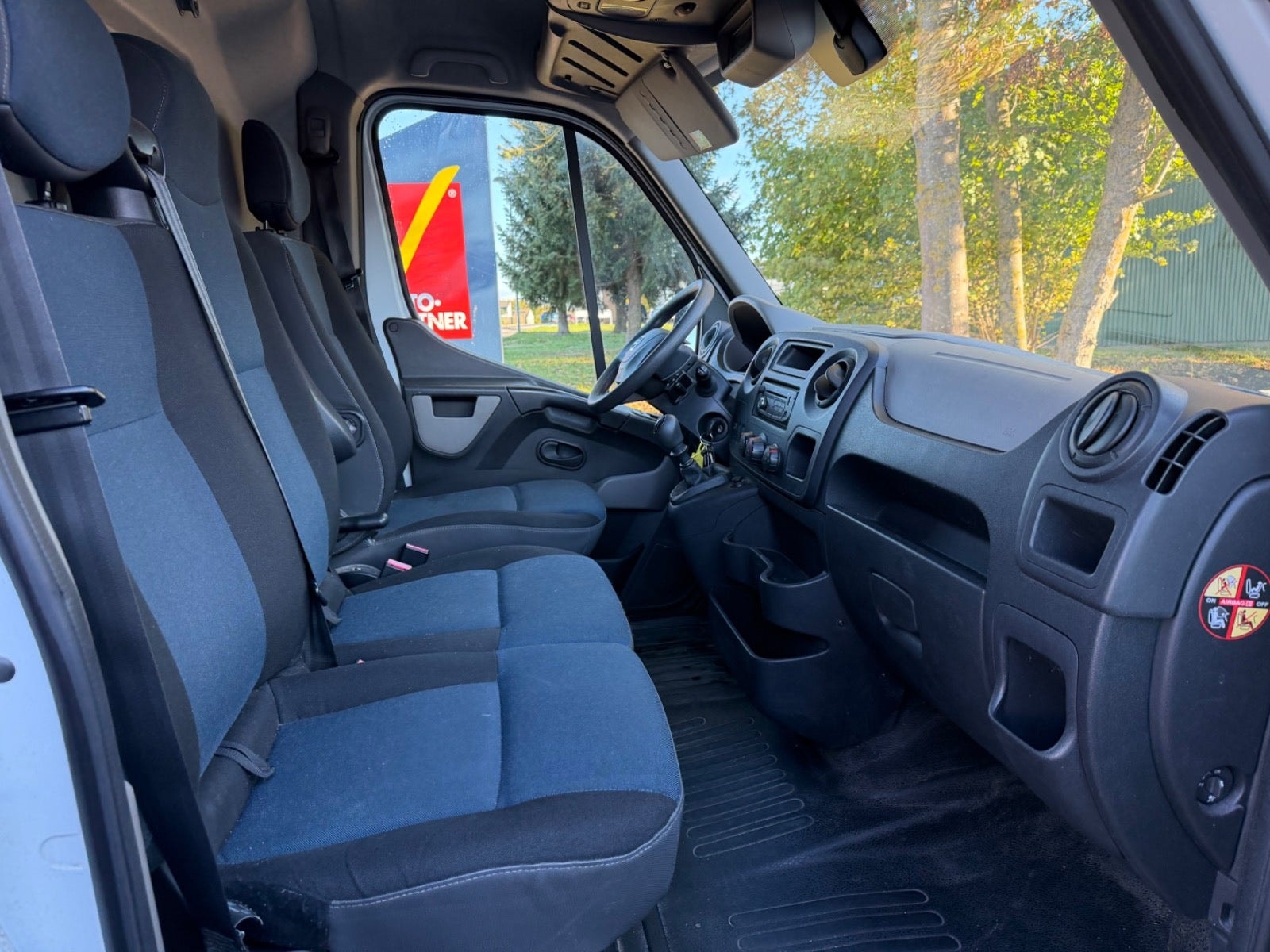 Nissan NV400 til salg hos Nabilli