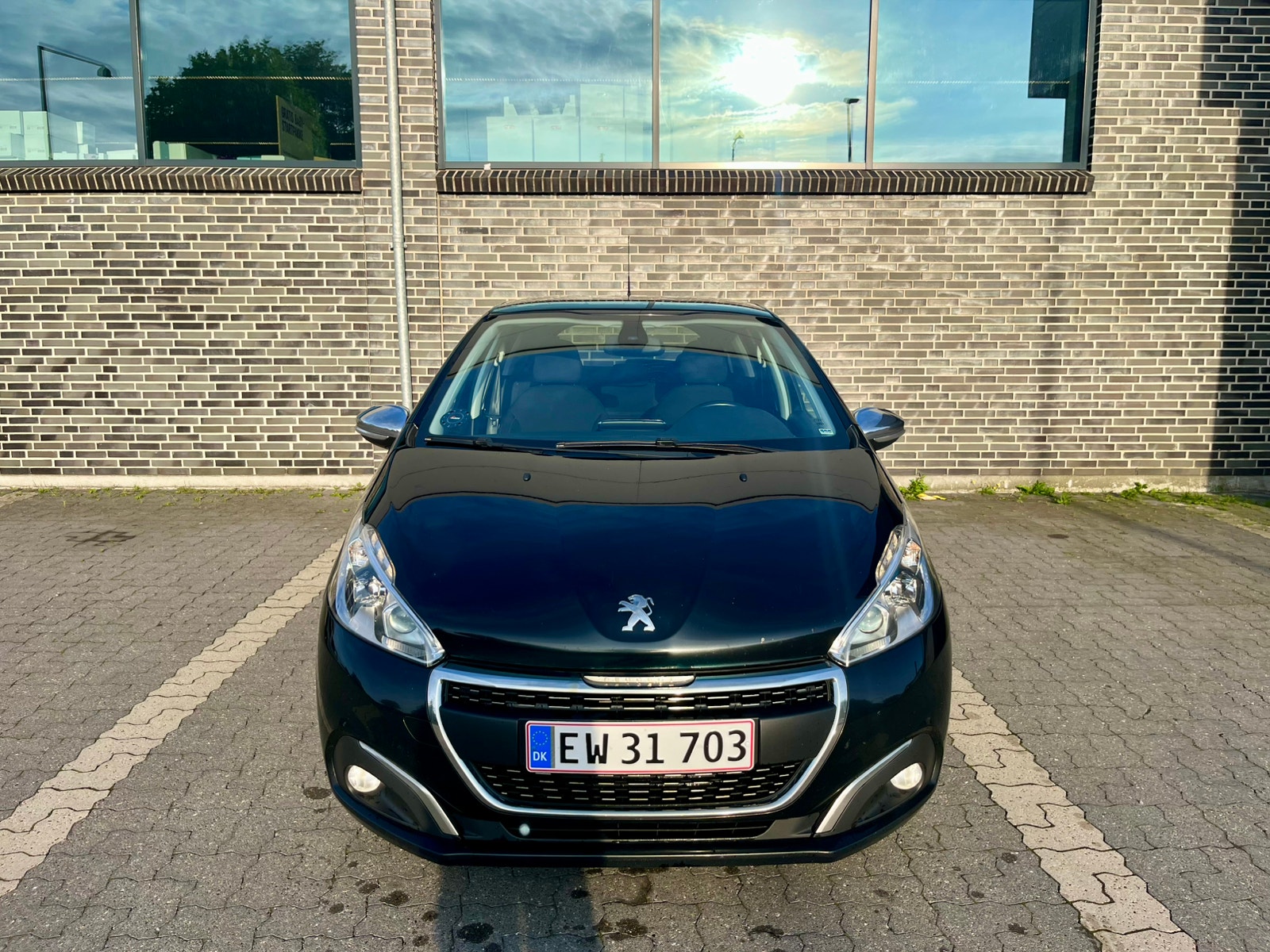 Peugeot 208 til salg hos Nabilli