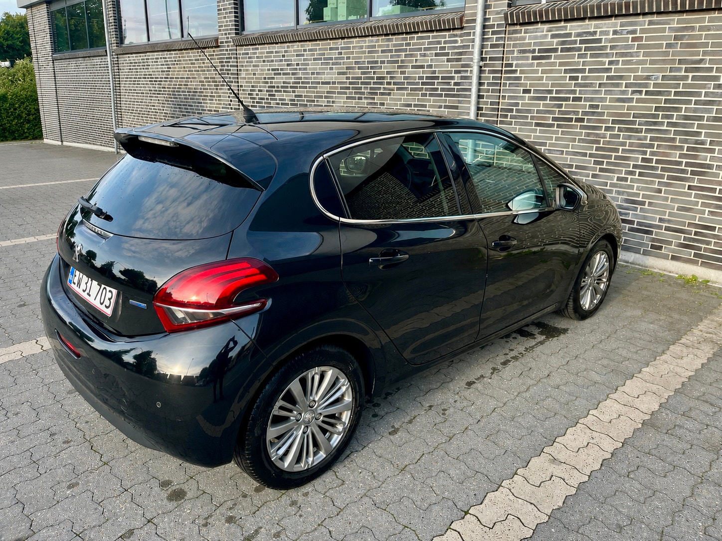 Peugeot 208 til salg hos Nabilli