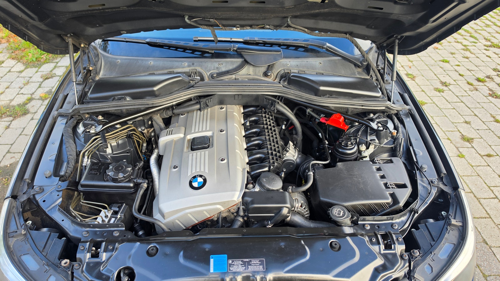 BMW 523i til salg hos Nabilli