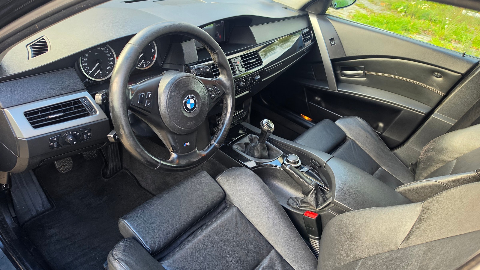 BMW 523i til salg hos Nabilli