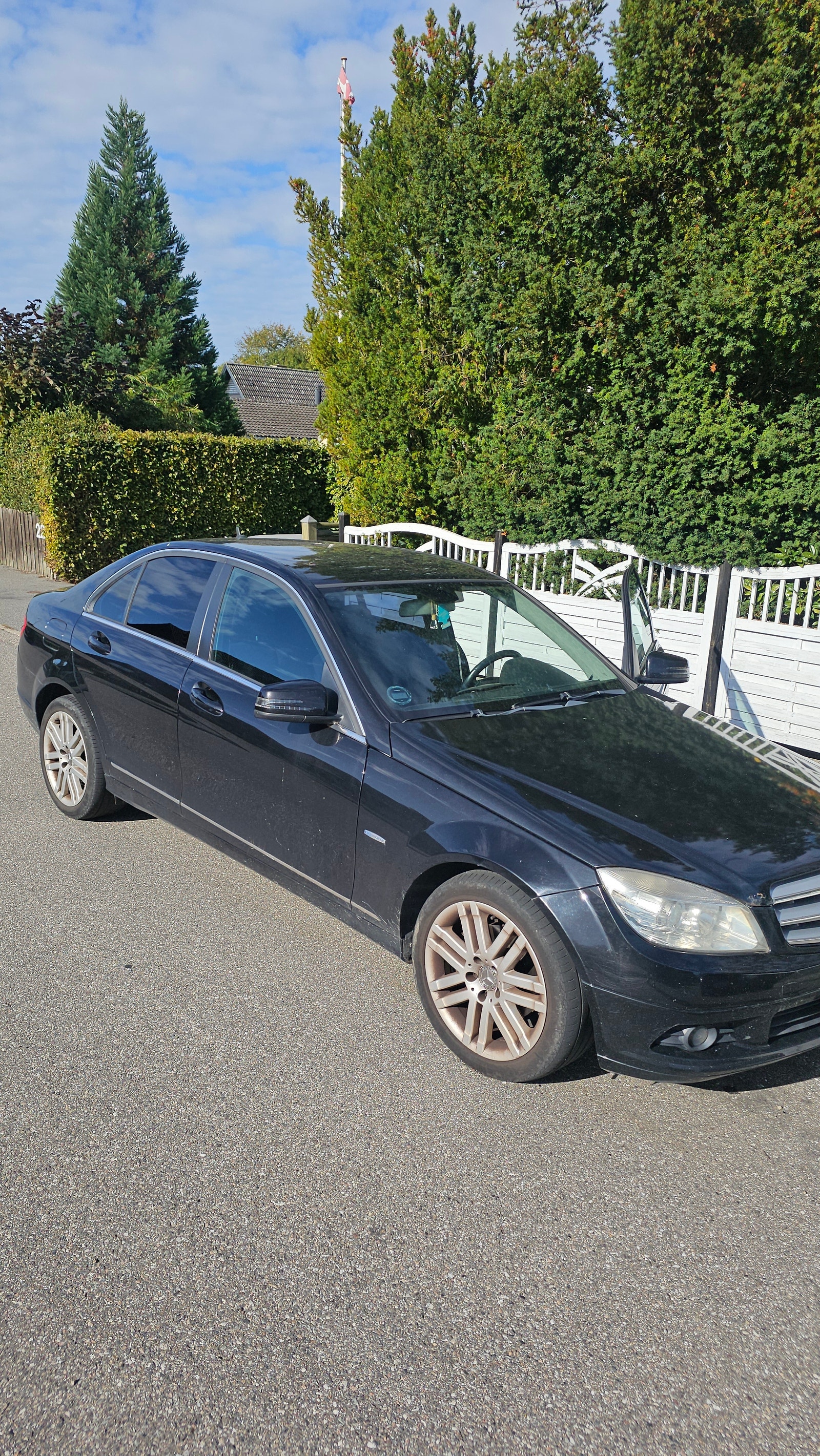 Mercedes C200 til salg hos Nabilli