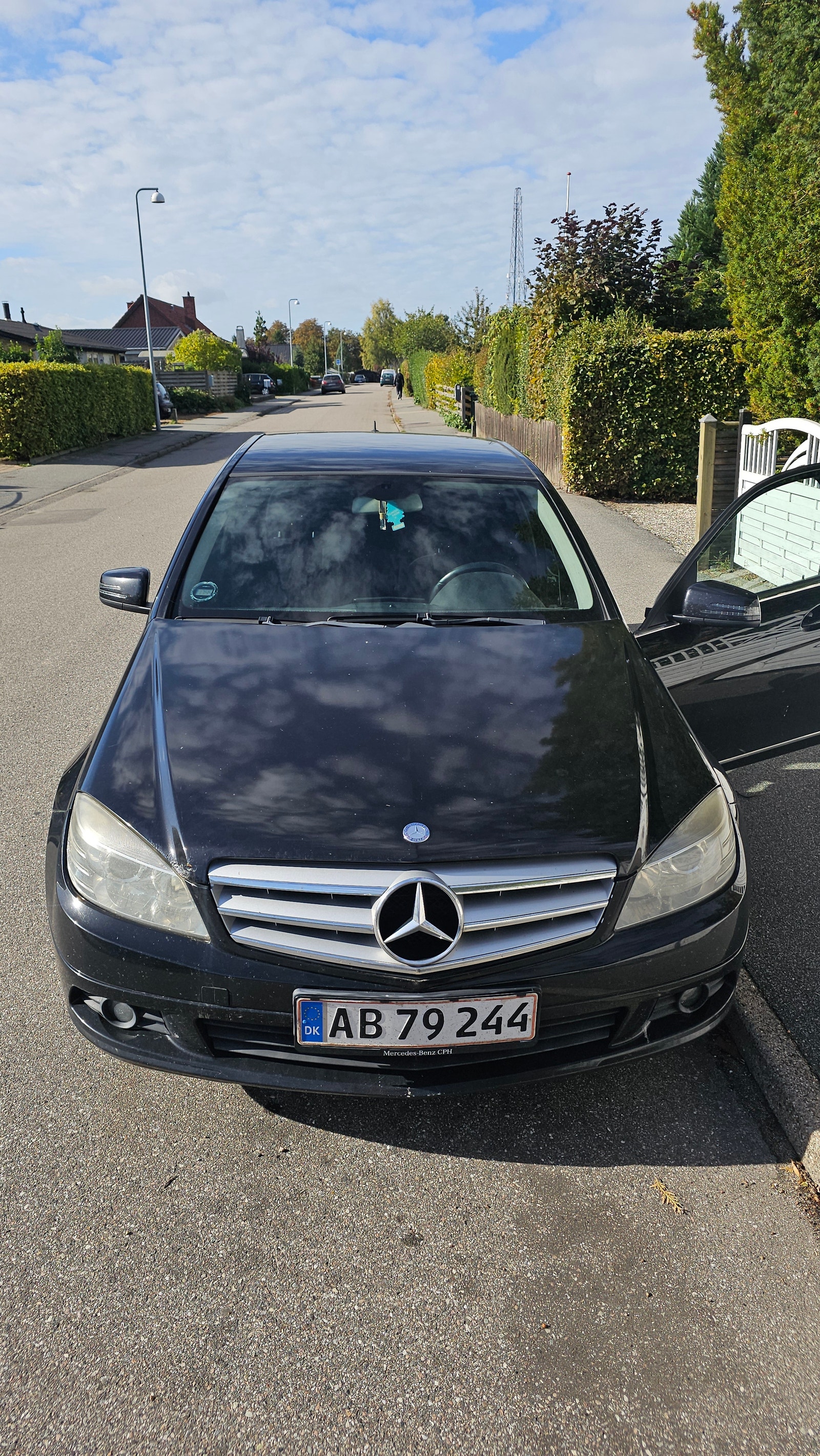 Mercedes C200 til salg hos Nabilli
