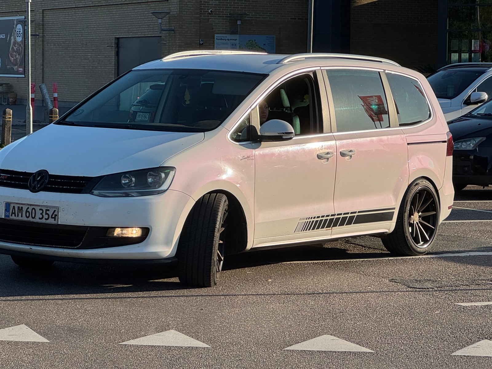 VW Sharan til salg hos Nabilli