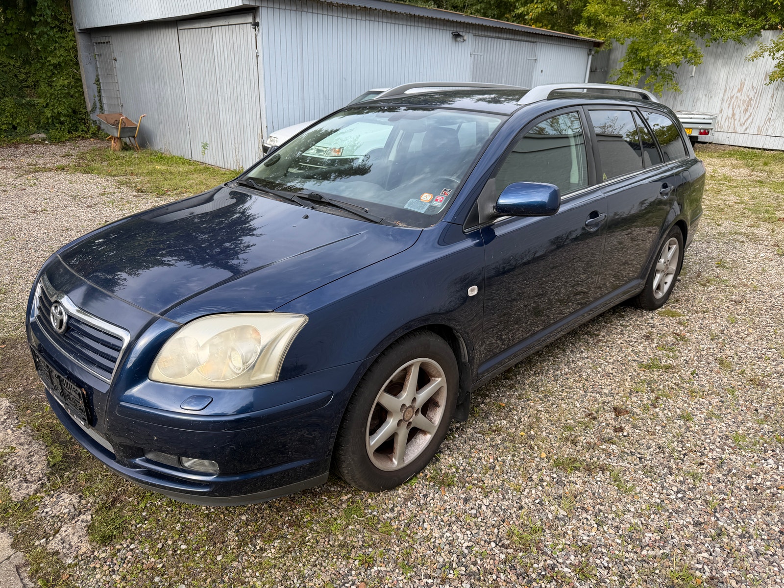 Toyota Avensis til salg hos Nabilli