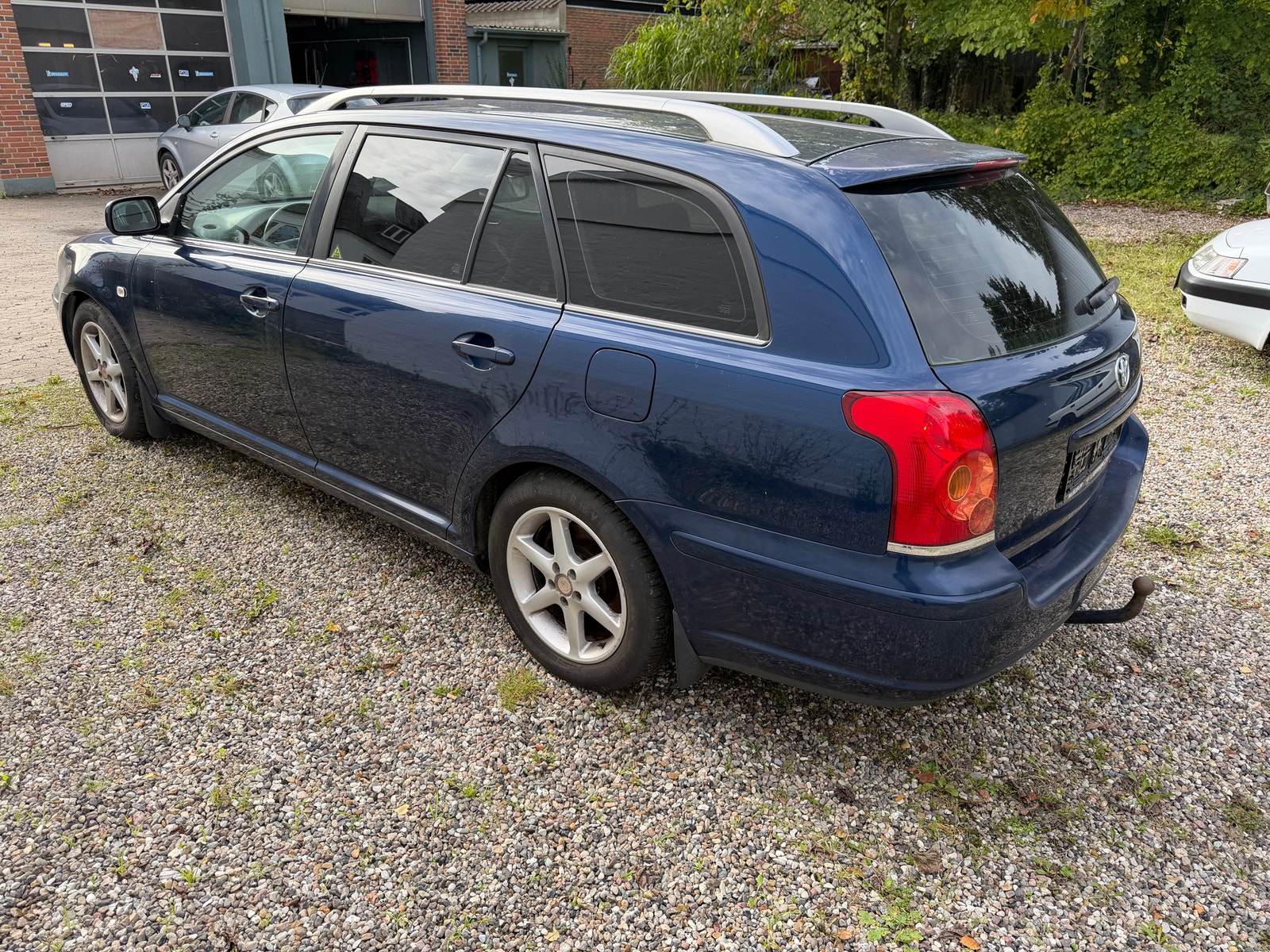 Toyota Avensis til salg hos Nabilli