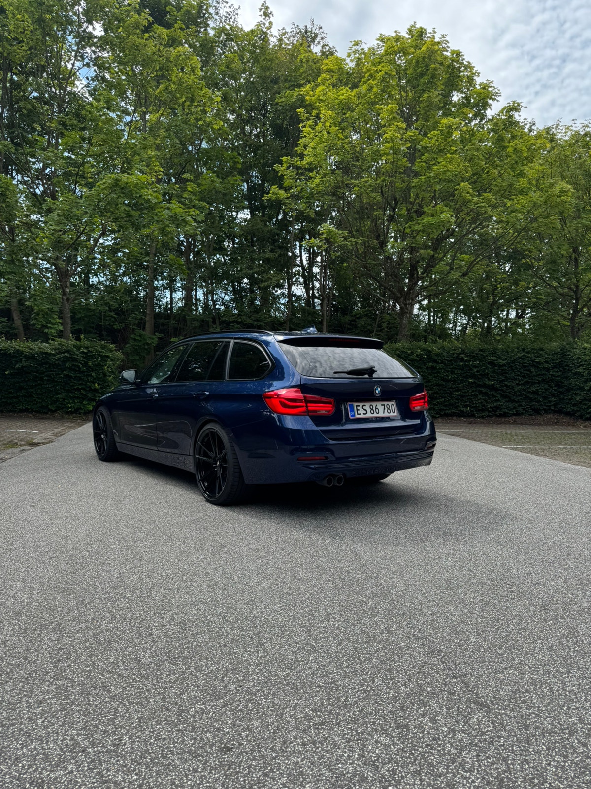BMW 320d til salg hos Nabilli