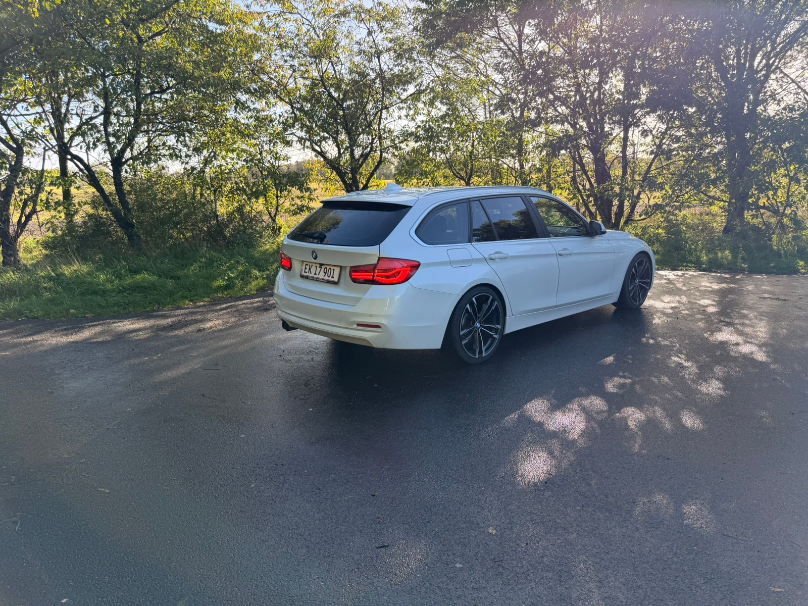 BMW 320i – billede 4