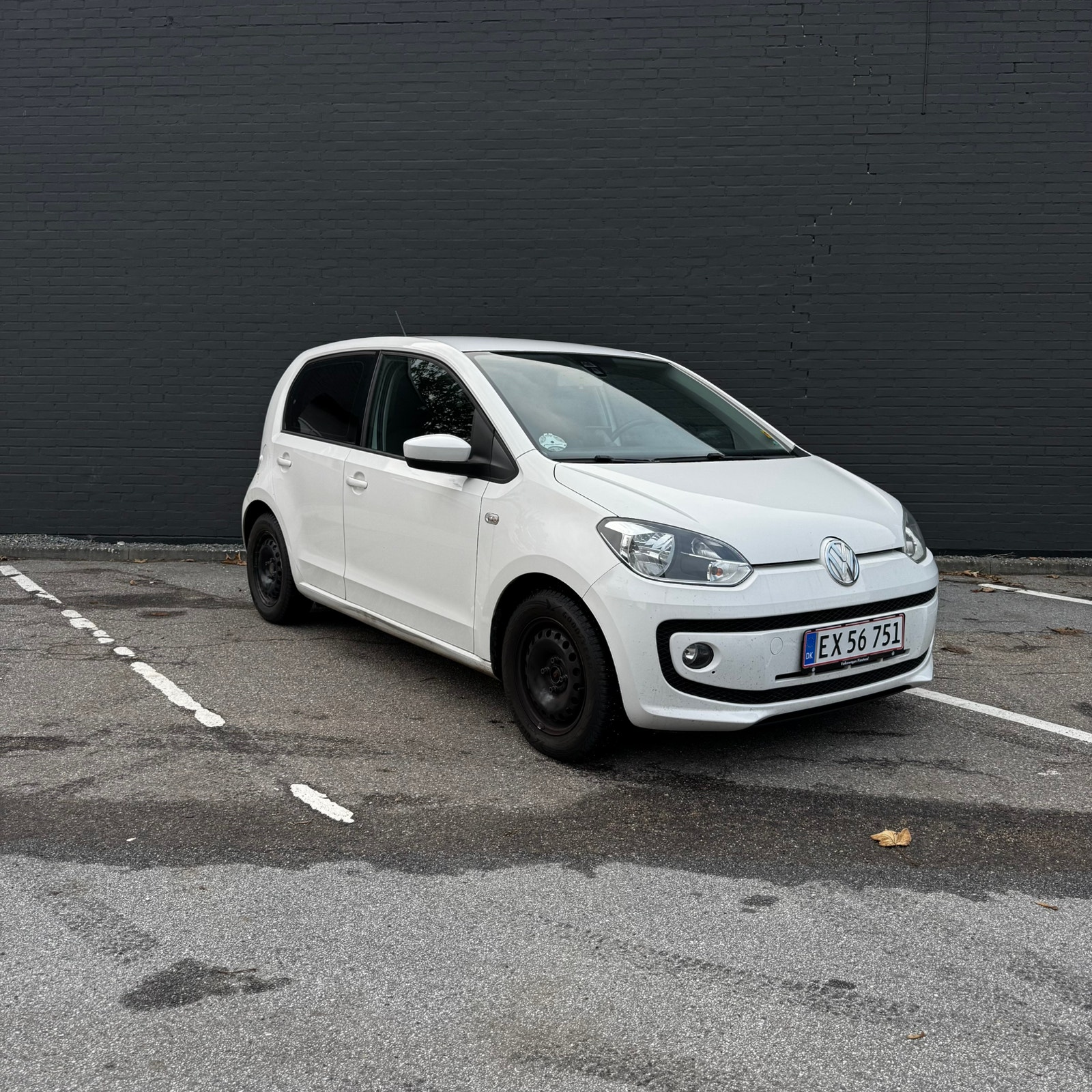 VW UP! til salg hos Nabilli