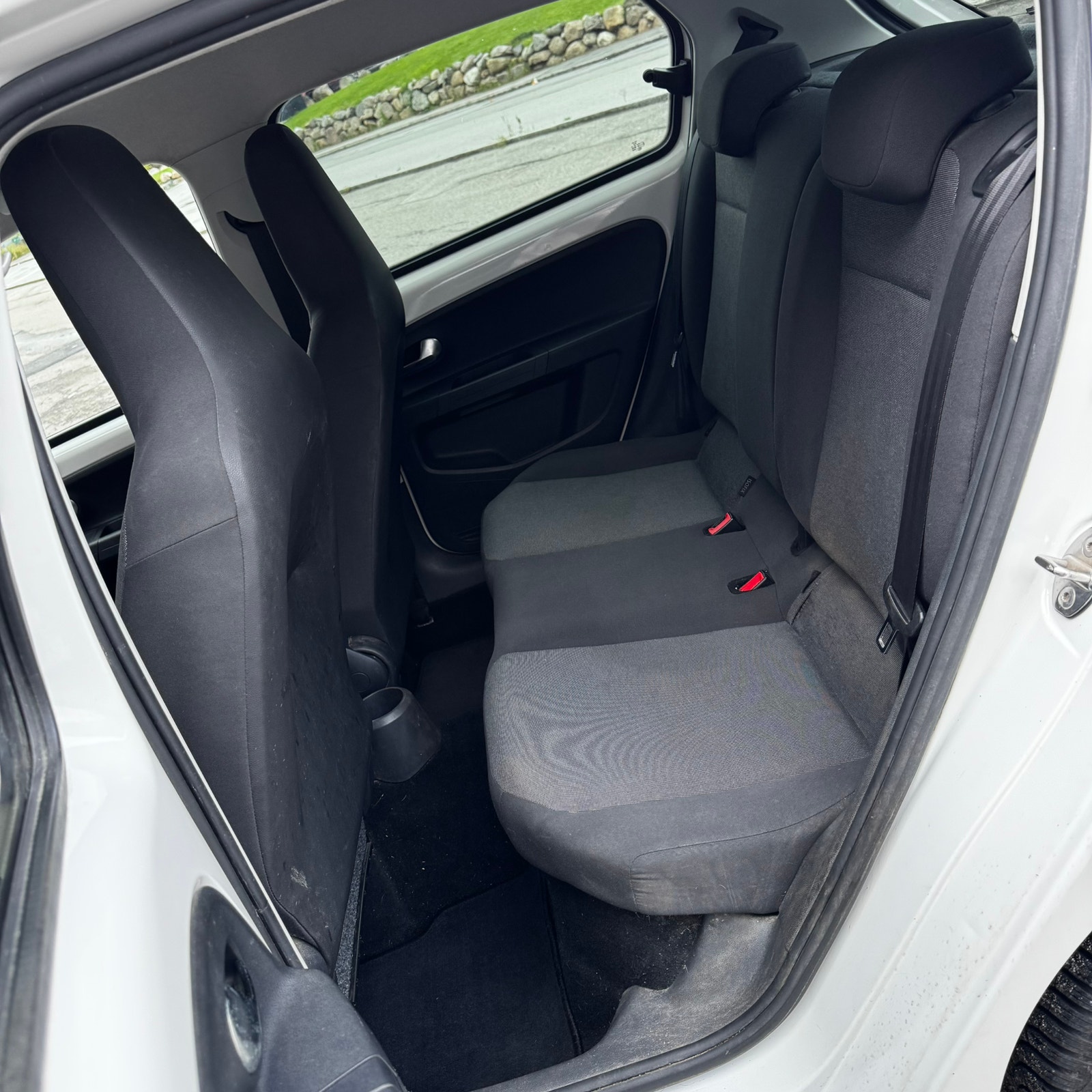 VW UP! til salg hos Nabilli
