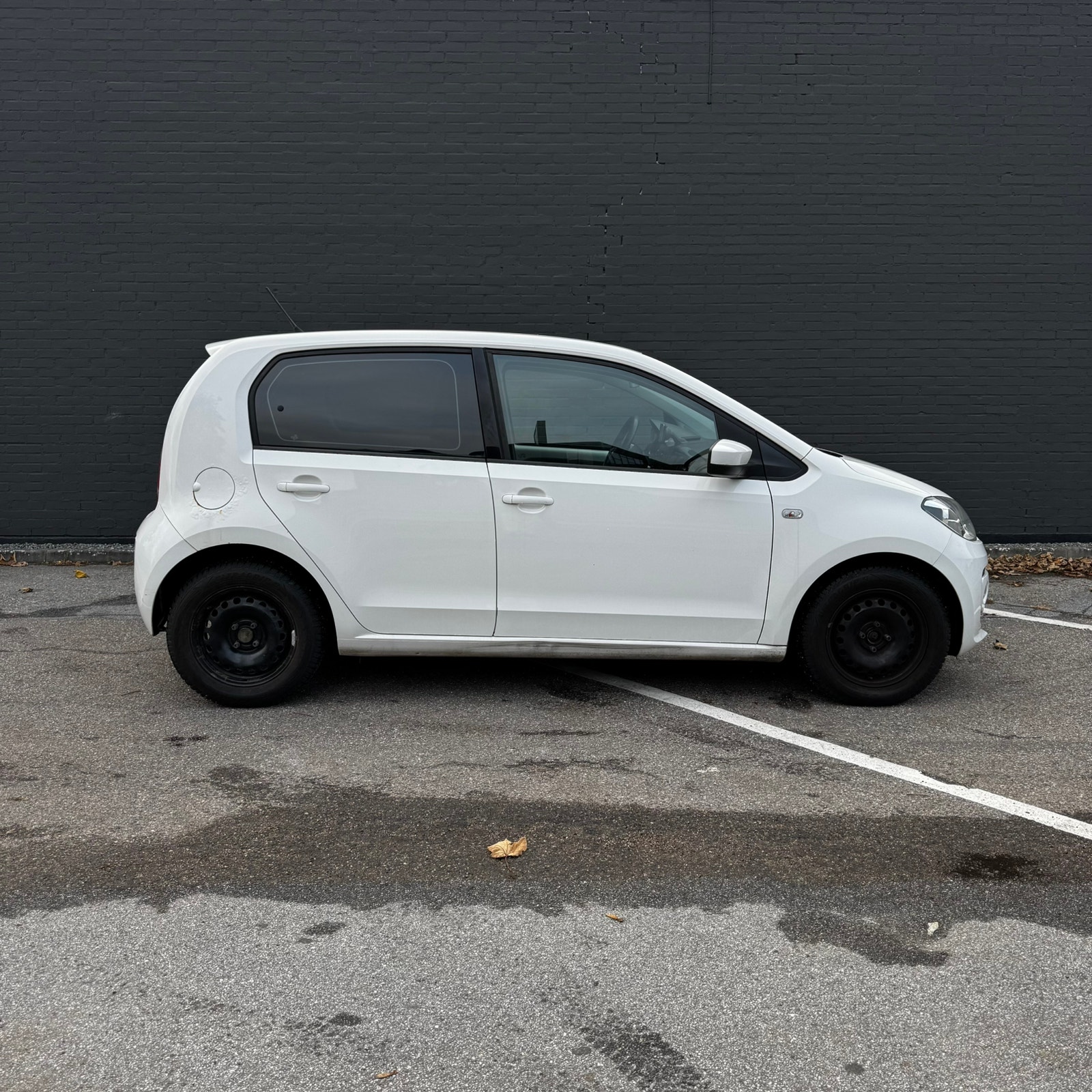 VW UP! til salg hos Nabilli