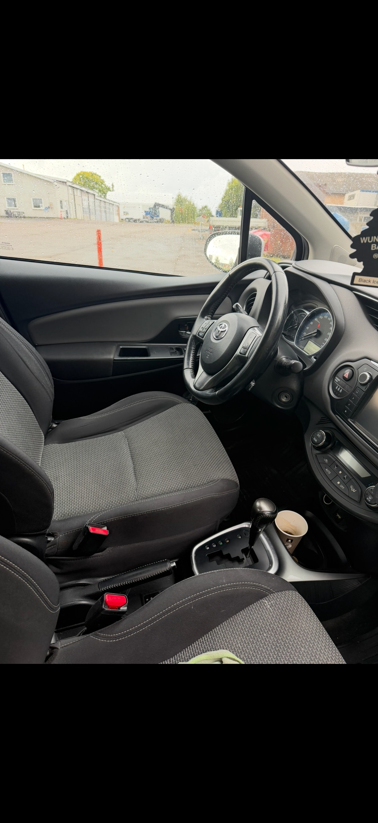 Toyota Yaris til salg hos Nabilli