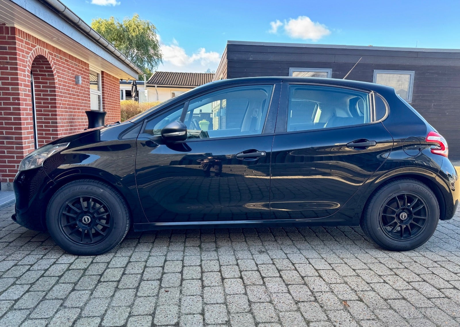 Peugeot 208 til salg hos Nabilli