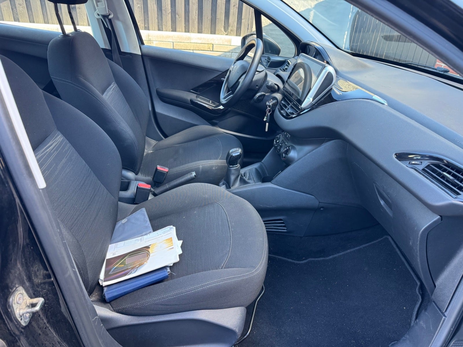 Peugeot 208 til salg hos Nabilli