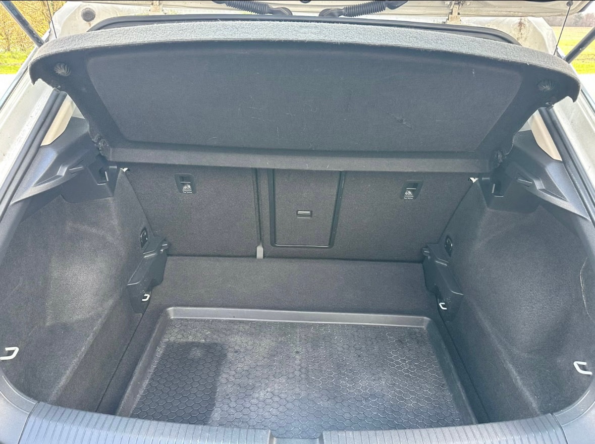 VW T-Roc til salg hos Nabilli