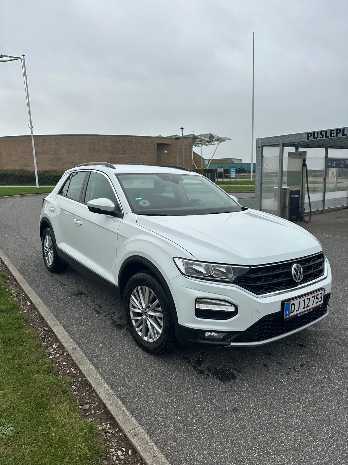 VW T-Roc til salg hos Nabilli