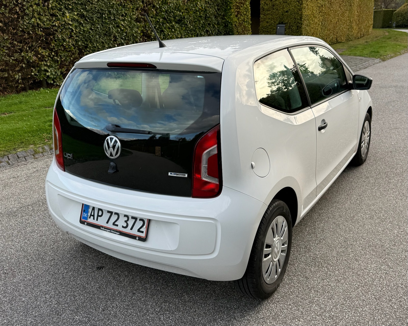 VW UP! til salg hos Nabilli