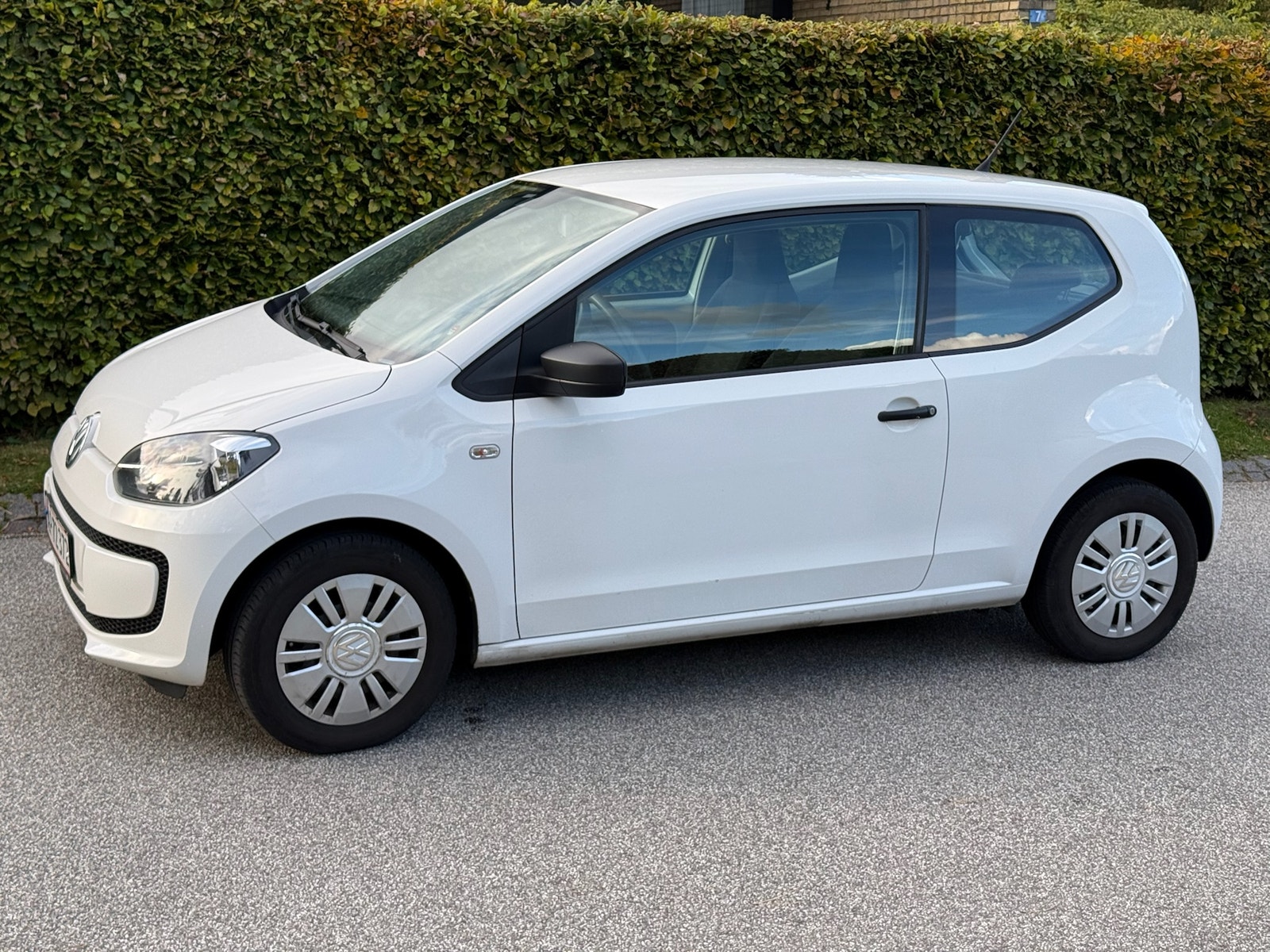 VW UP! til salg hos Nabilli