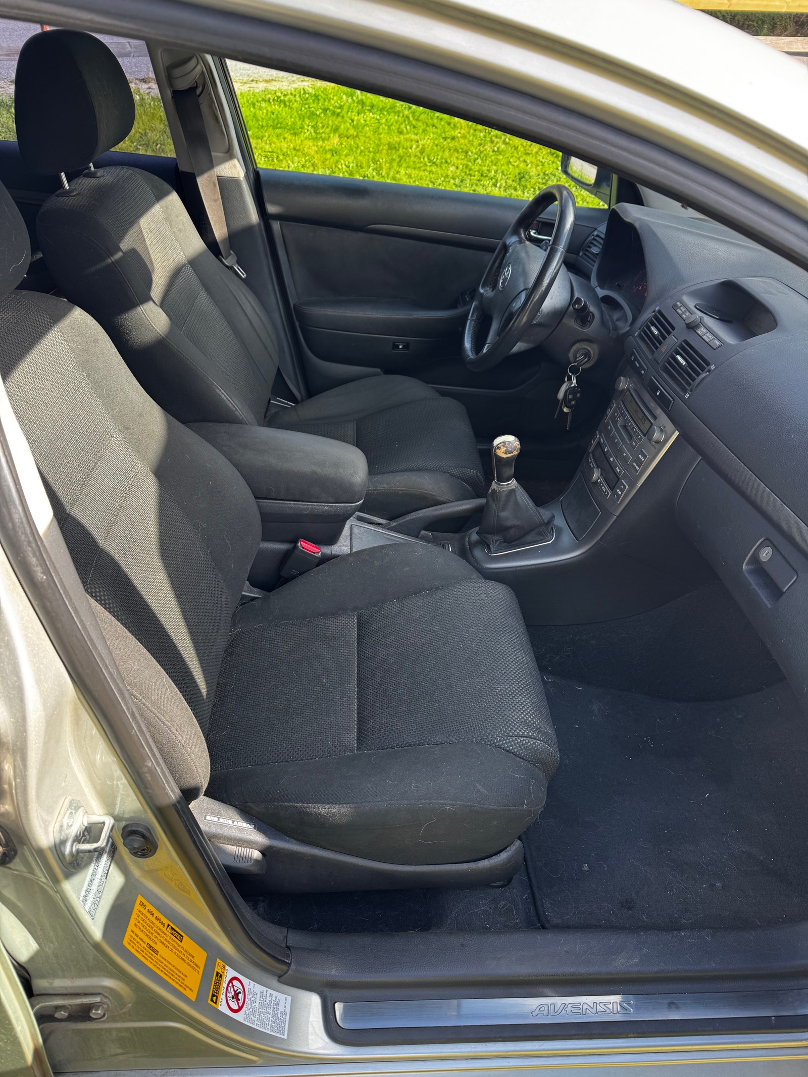 Toyota Avensis til salg hos Nabilli