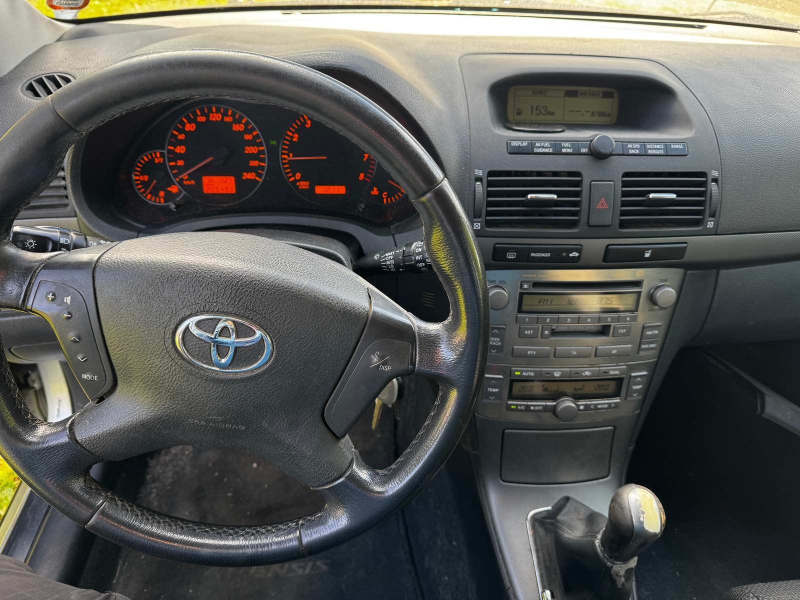 Toyota Avensis til salg hos Nabilli