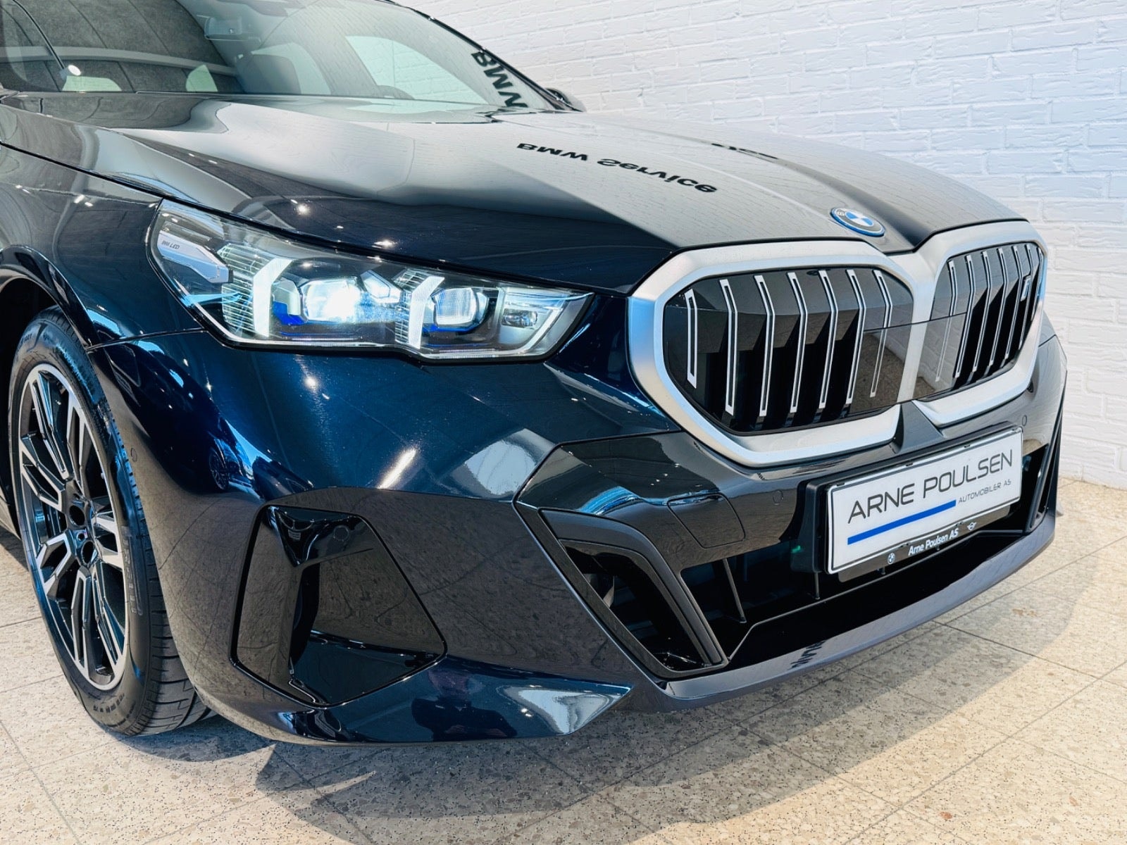 BMW i5 til salg hos Nabilli