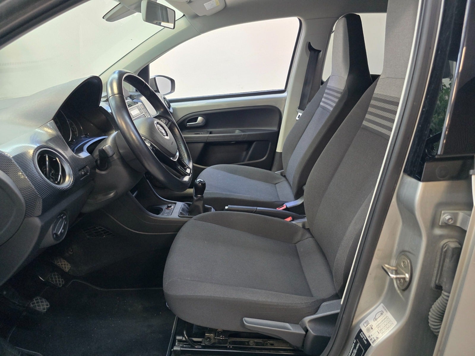 VW UP! til salg hos Nabilli