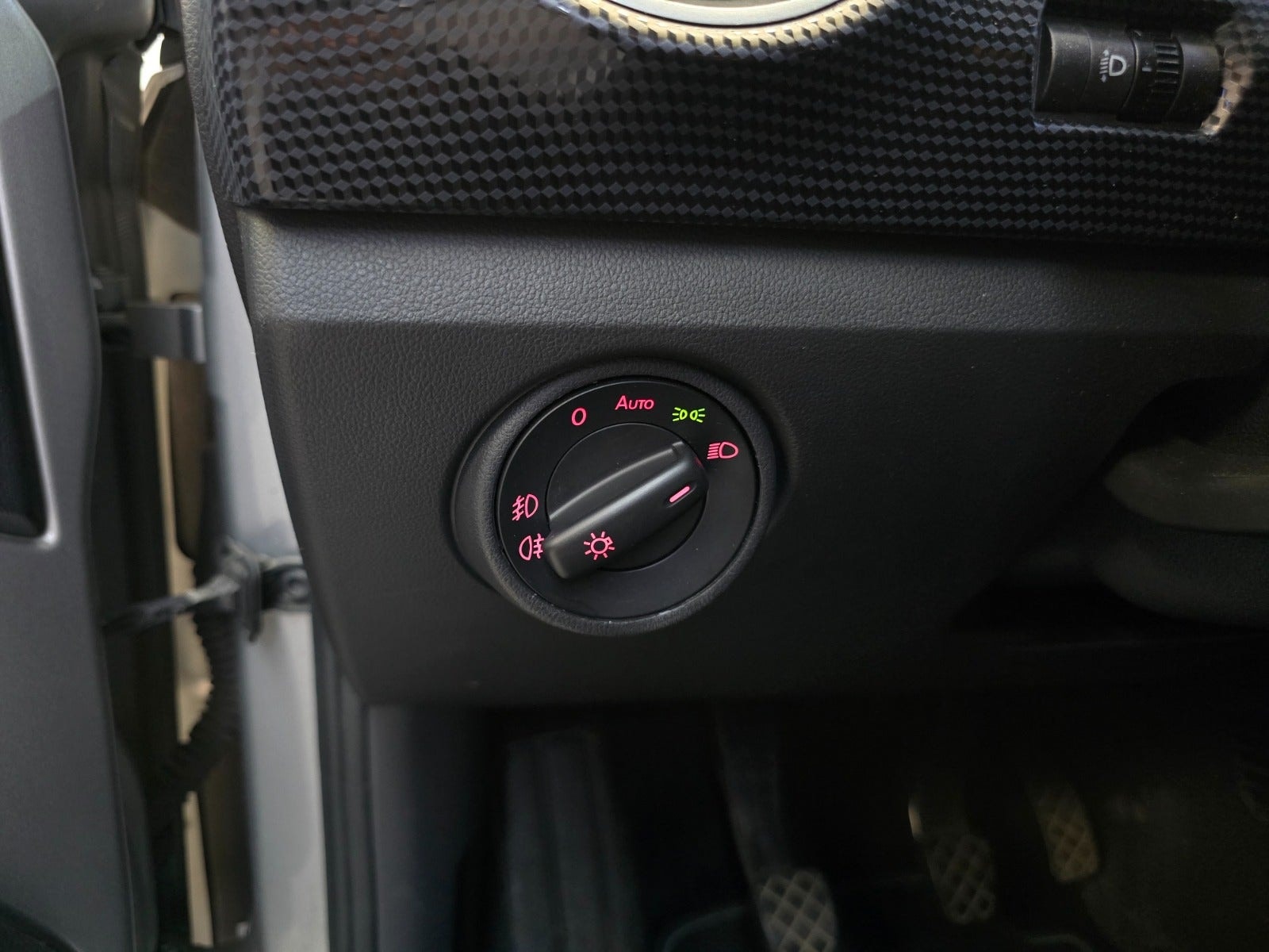 VW UP! til salg hos Nabilli
