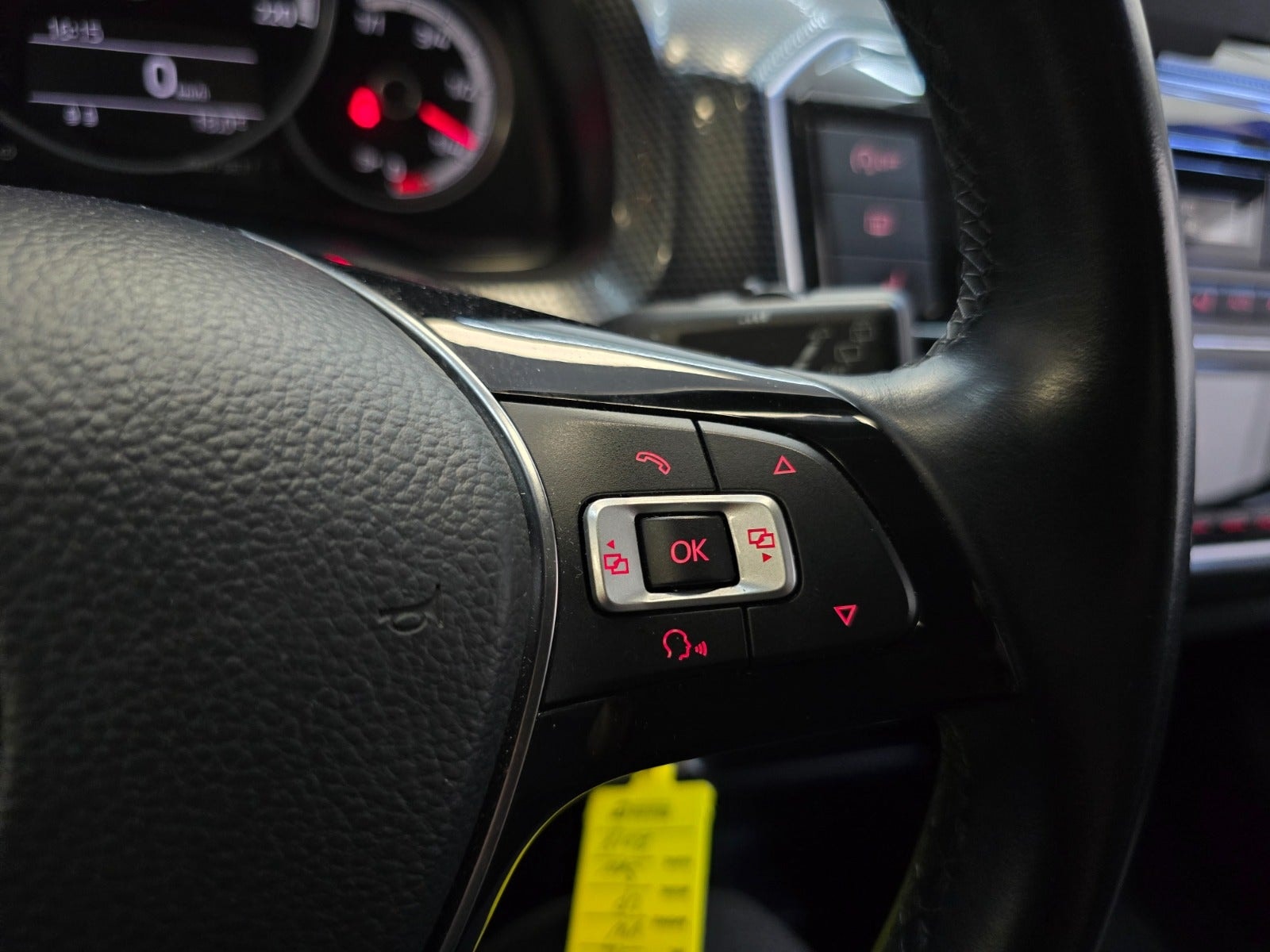VW UP! til salg hos Nabilli
