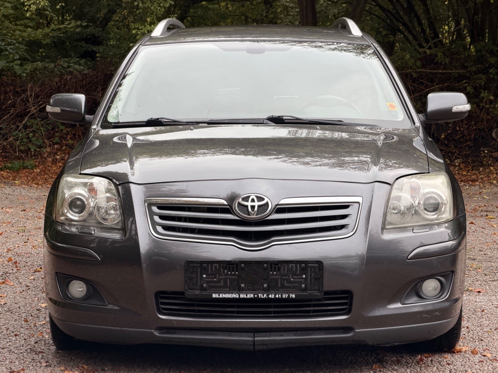 Toyota Avensis til salg hos Nabilli