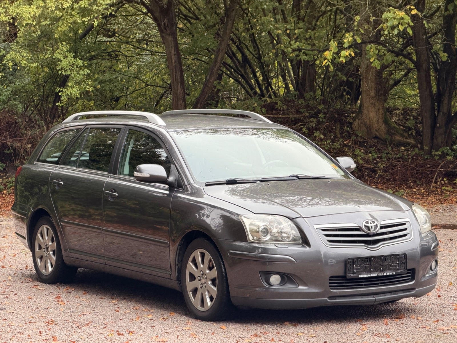 Toyota Avensis til salg hos Nabilli