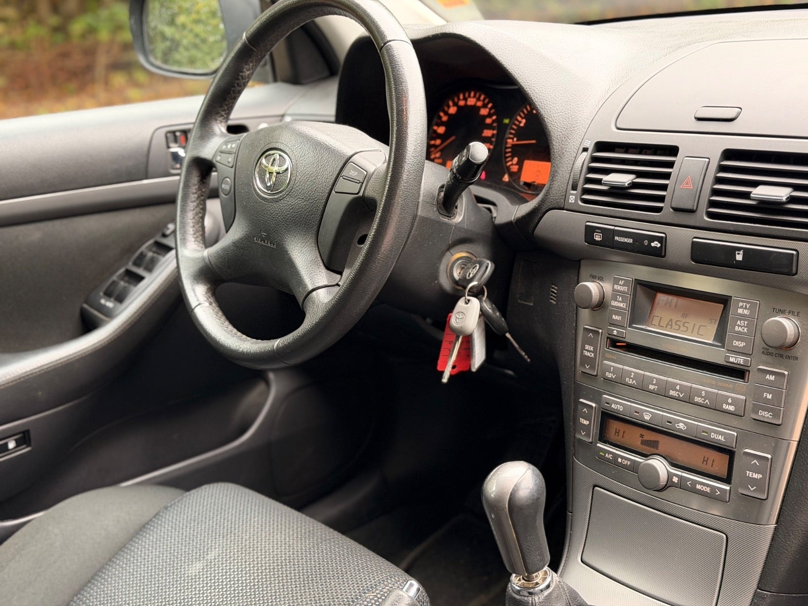 Toyota Avensis til salg hos Nabilli