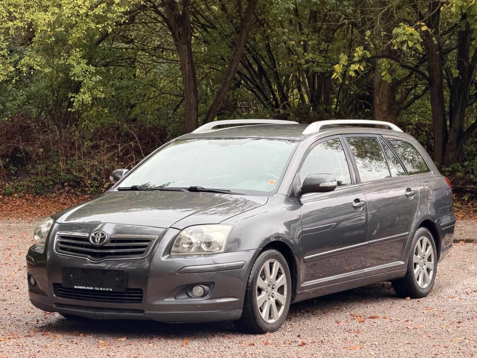 Toyota Avensis til salg hos Nabilli