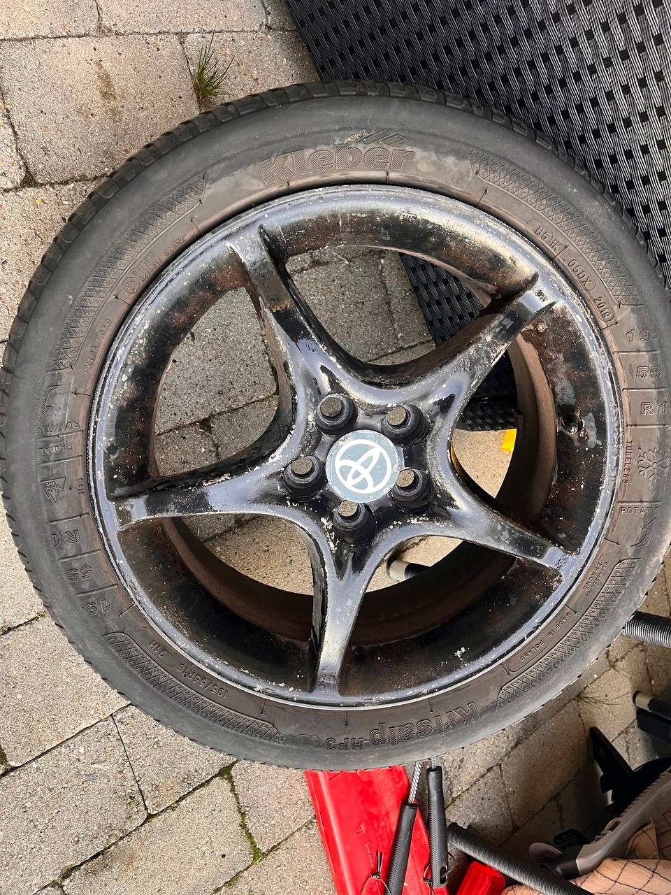 Toyota Avensis til salg hos Nabilli