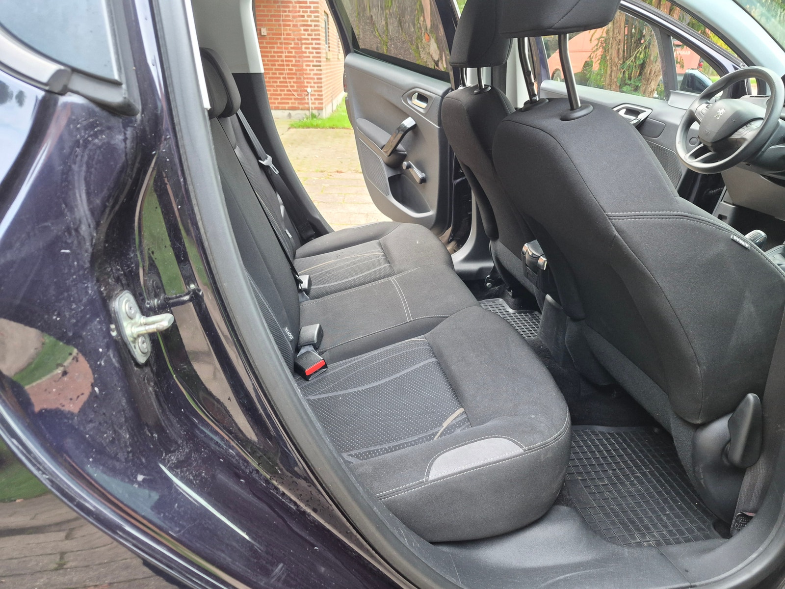 Peugeot 208 til salg hos Nabilli