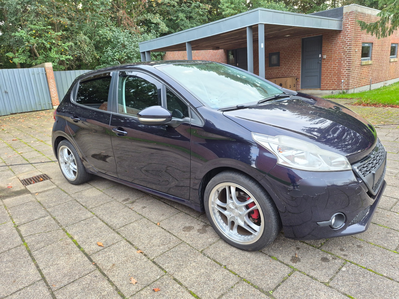 Peugeot 208 til salg hos Nabilli