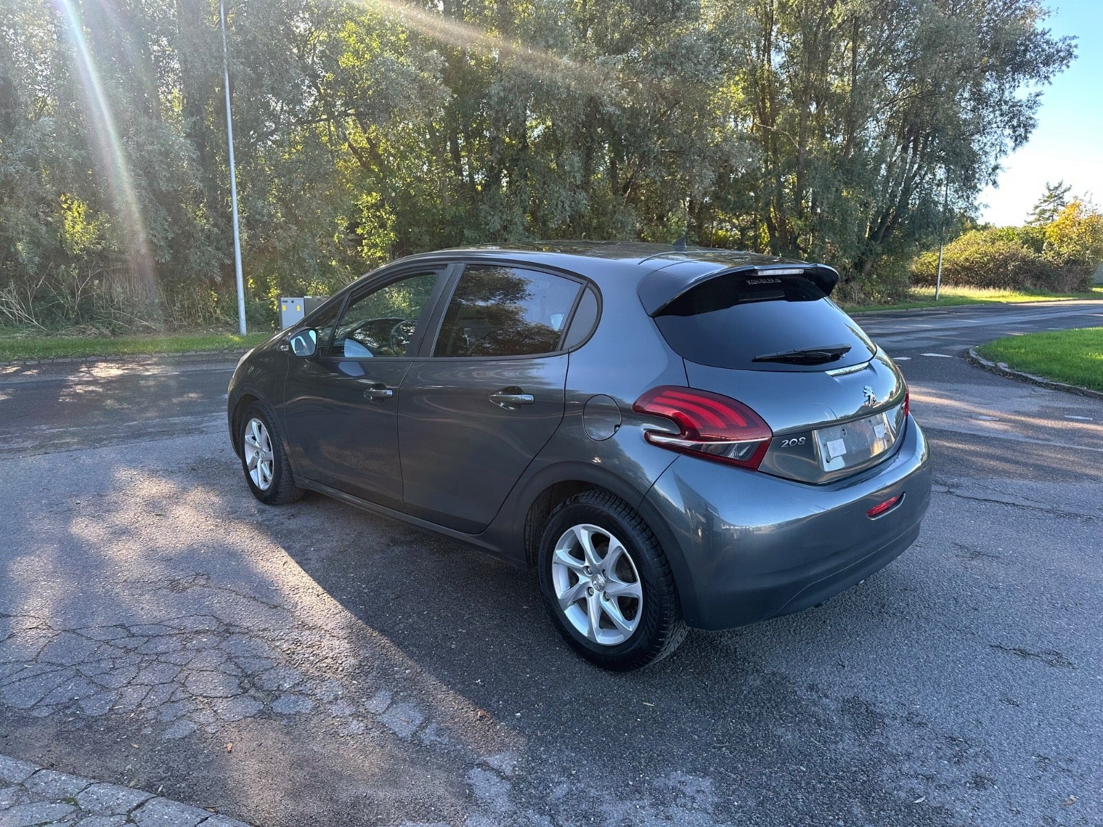 Peugeot 208 – billede 8