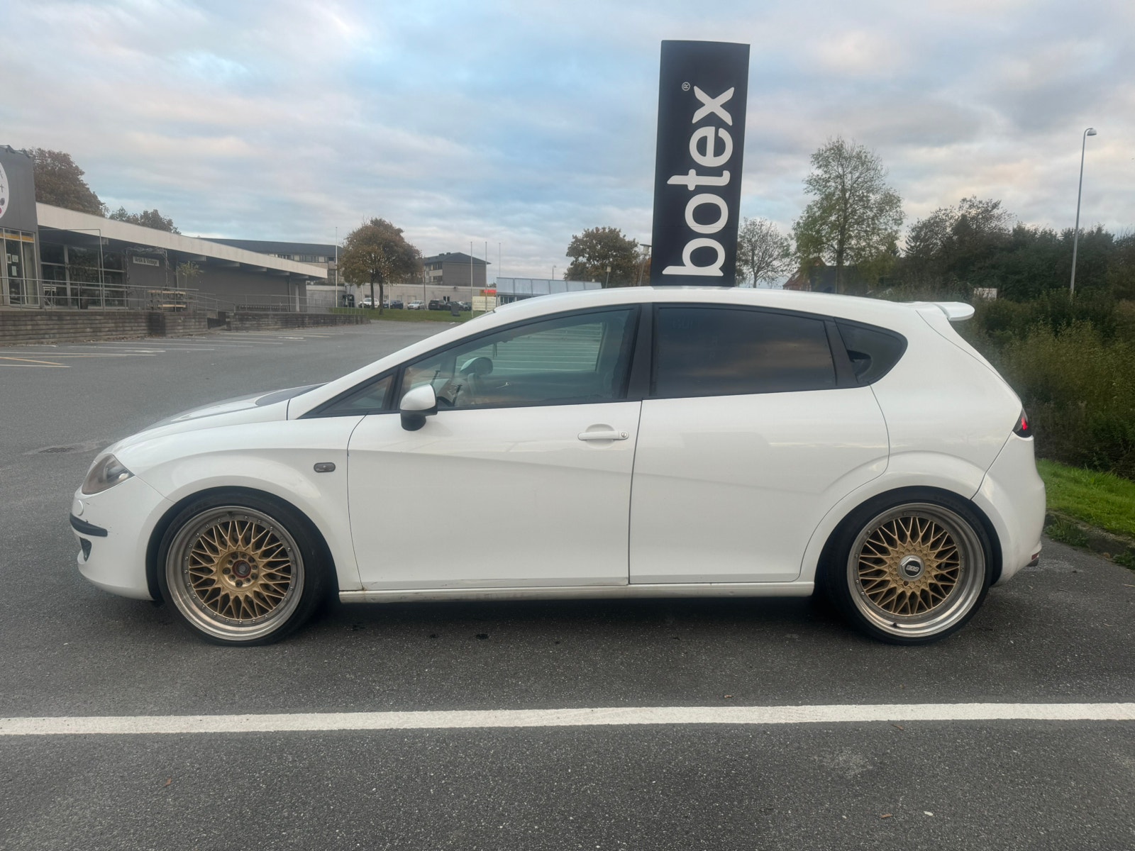 Seat Leon til salg hos Nabilli