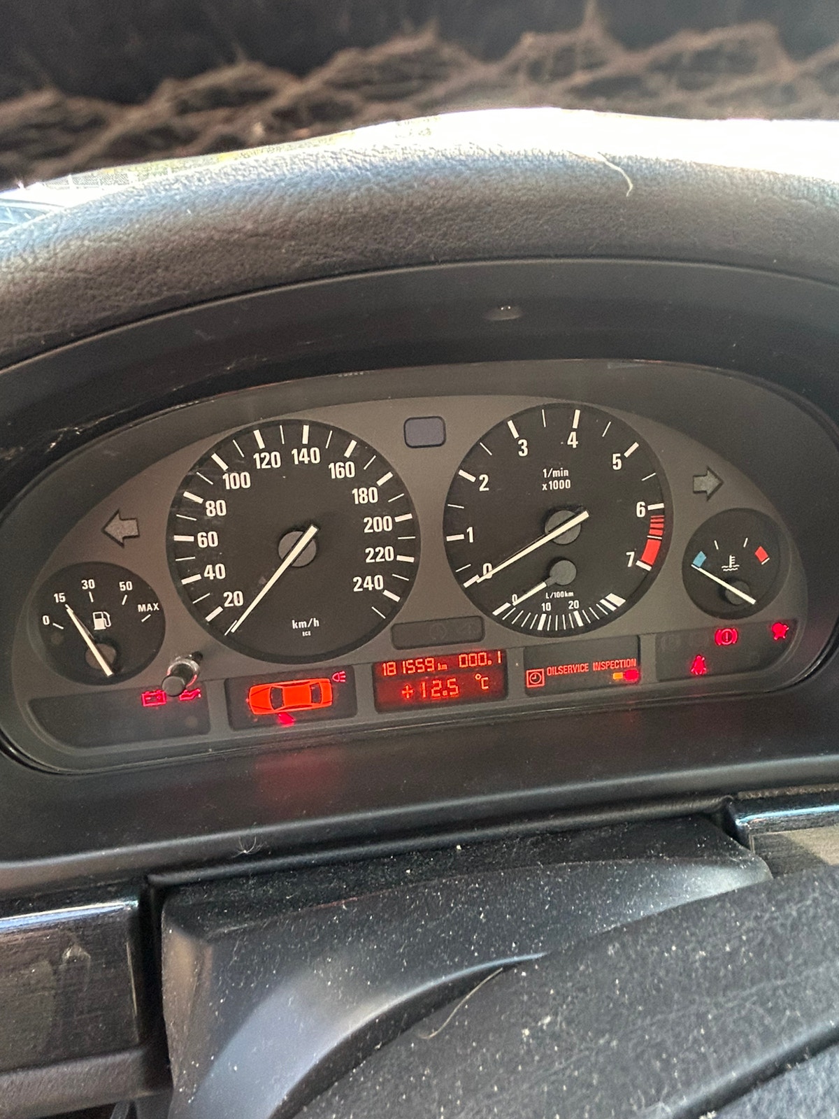 BMW 528i til salg hos Nabilli
