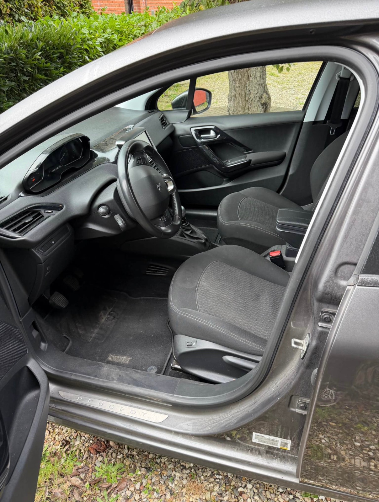 Peugeot 208 til salg hos Nabilli