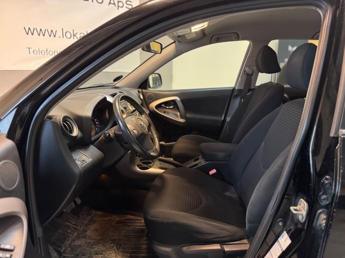 Toyota RAV4 til salg hos Nabilli
