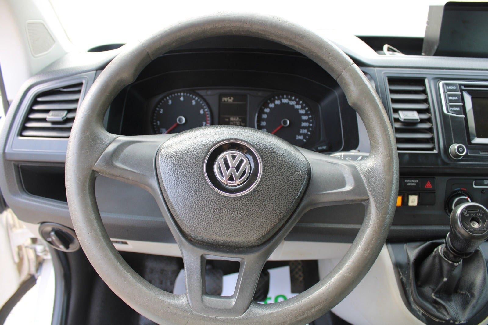 VW Transporter til salg hos Nabilli