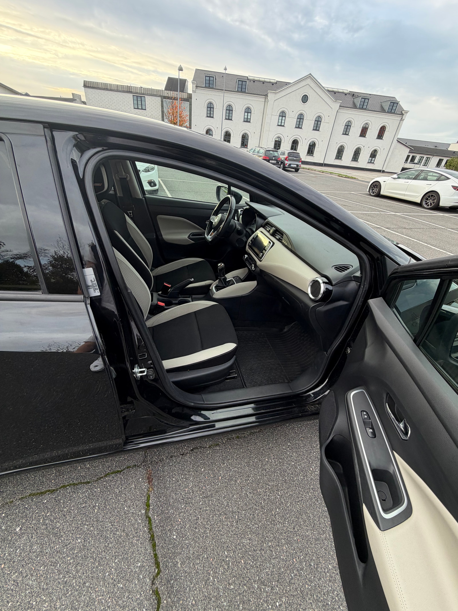 Nissan Micra til salg hos Nabilli