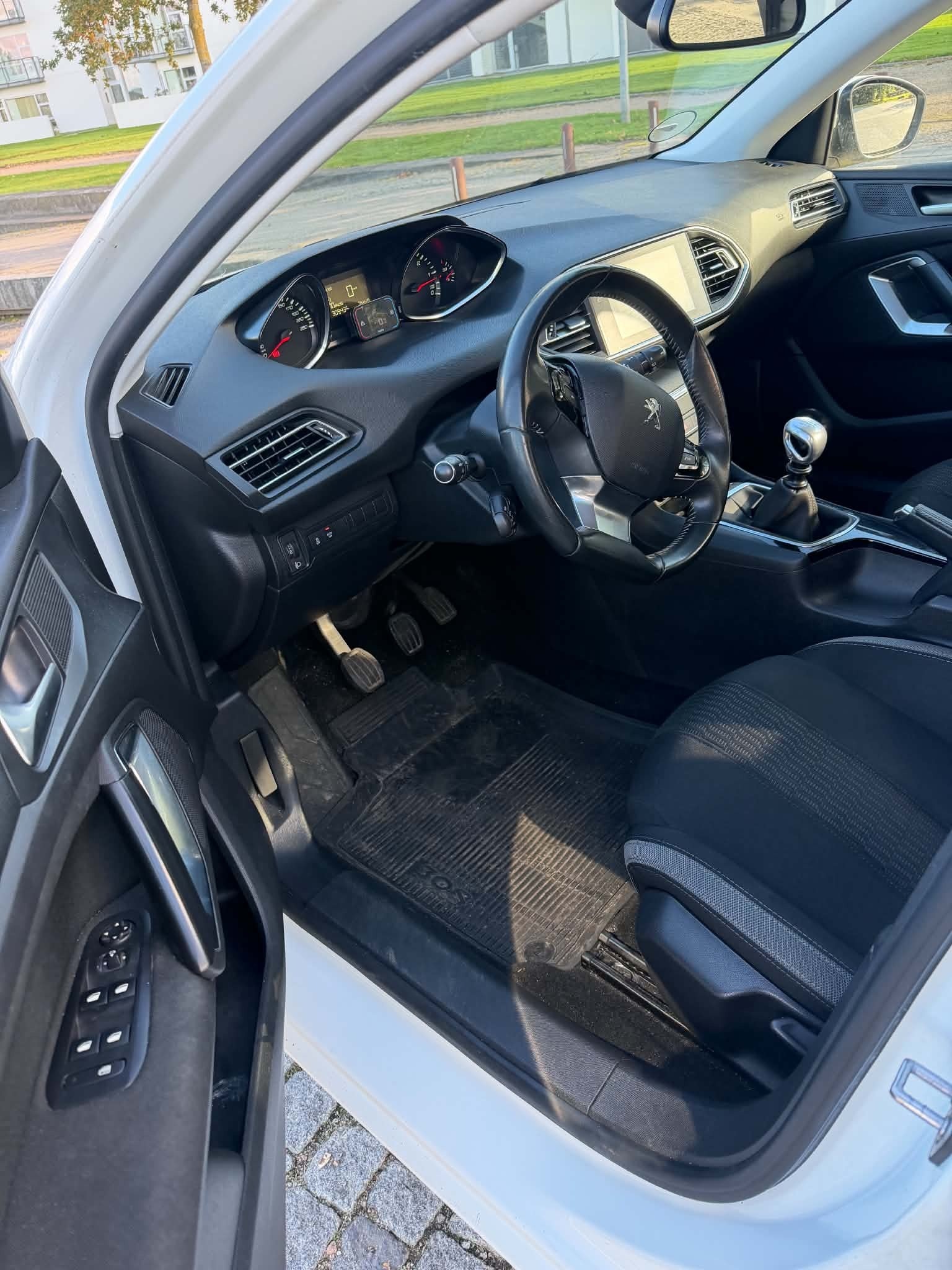 Peugeot 308 til salg hos Nabilli