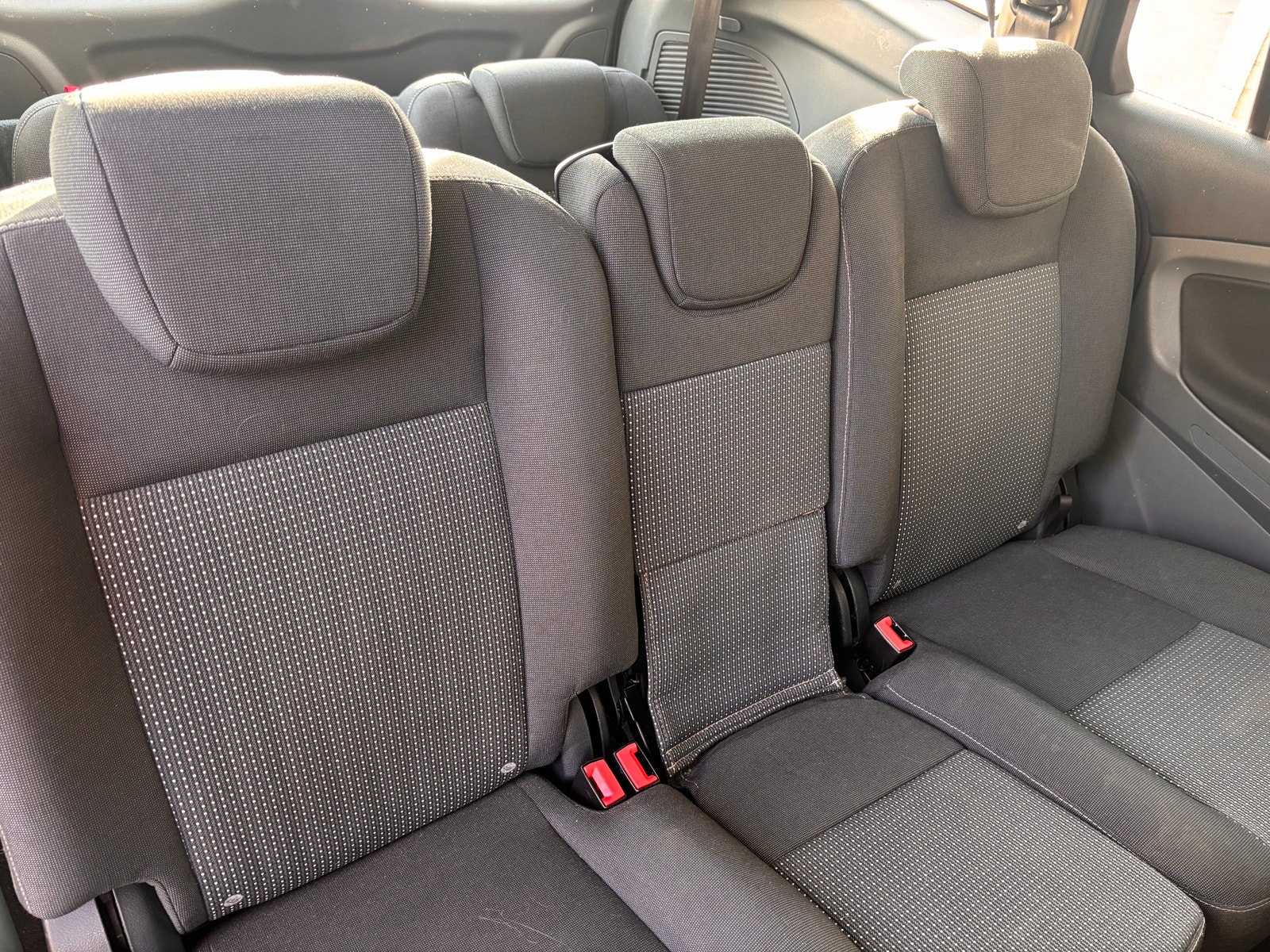 Ford Grand C-MAX til salg hos Nabilli